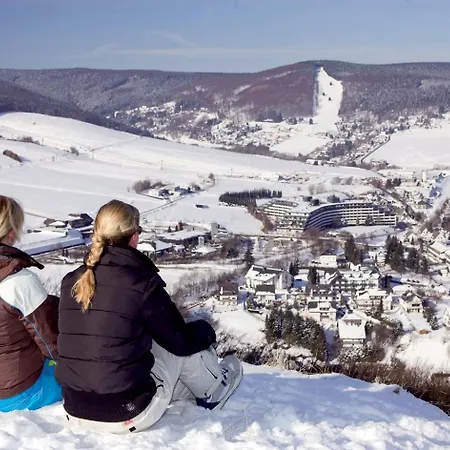Апартаменти Schoener Ausblick Віллінген